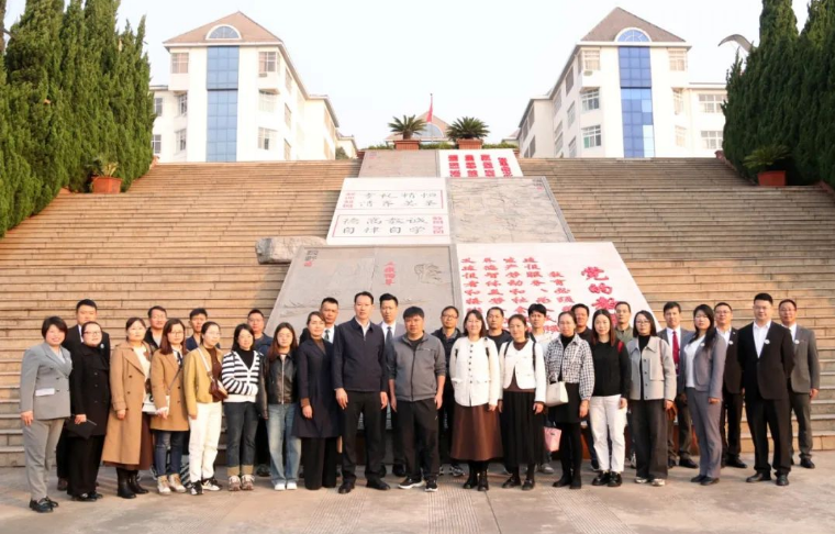 安宁川附实验中学师资力量如何？