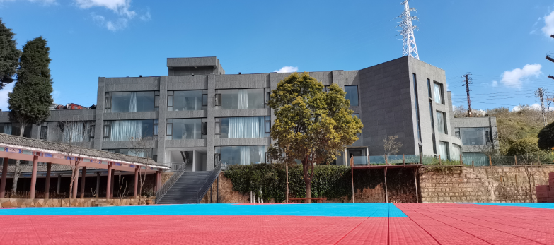 2024年昆明市西山区清风高级中学新高一开班情况