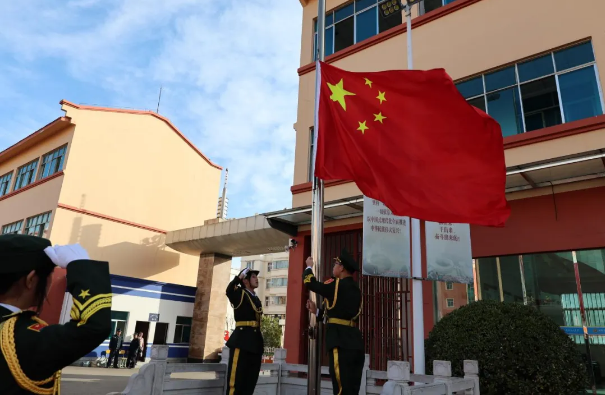 曲靖天人高级中学学校招生办电话是多少？