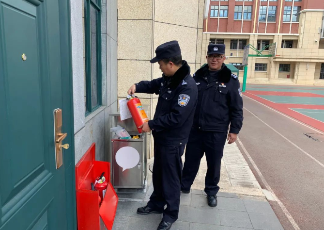 昆明经专学校（原云南师大附中老协补习学校）如何保障学生安全？