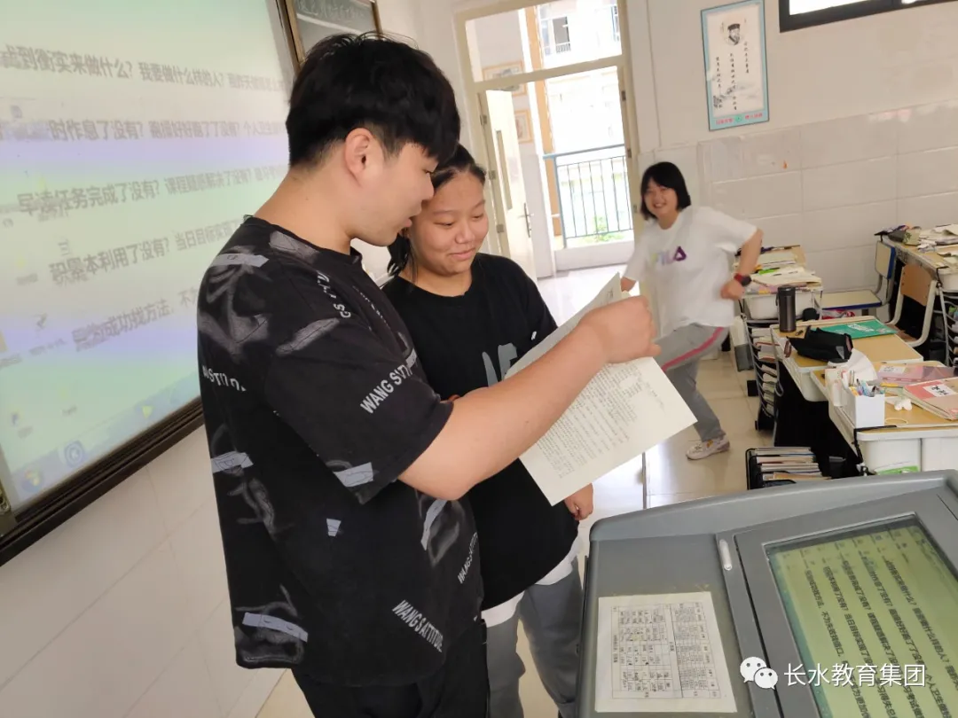 最美教师在长水教育｜北大硕士奚明杰：用特色化课程，助力学生个性成长