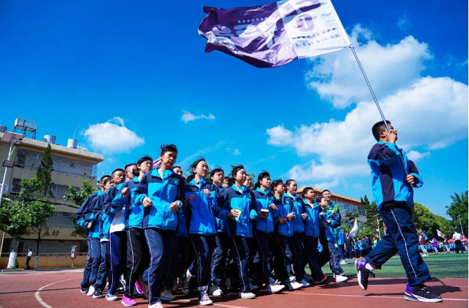 2024年云南长水实验中学复读班招生计划