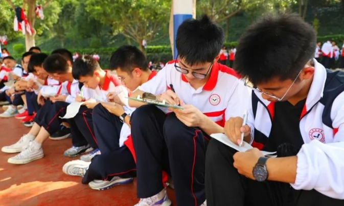 云南建水实验中学教学质量怎么样？