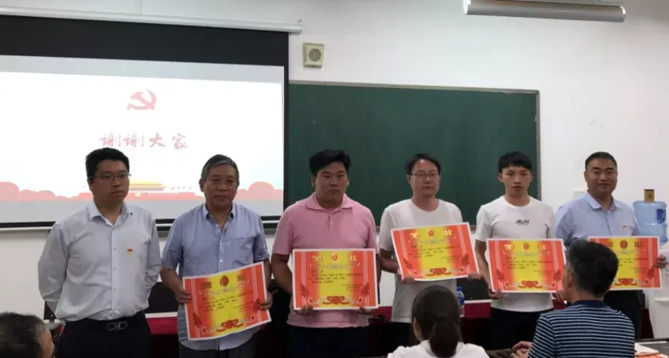 2024年昆明私立学校高三复读多少钱?