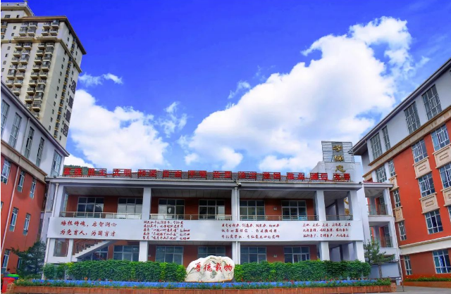 昆明钟英培训学校教学质量|升学率|学校评价