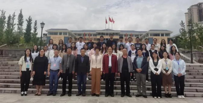 昆明滇鹏高级中学在云南高中学校|高考复读学校排名