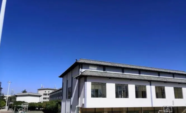 2024年昆明海亦丰高级中学复读报考优惠|优惠政策|学费减免