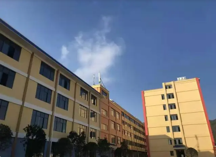 昆明佑亦丰高级中学怎么样|好不好|负面新闻？