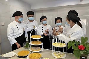  中西面点