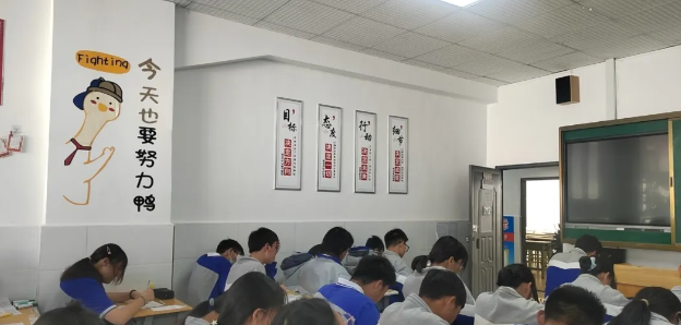 2024年昆明佑亦丰高级中学复读报读指南|报读须知|开班时间