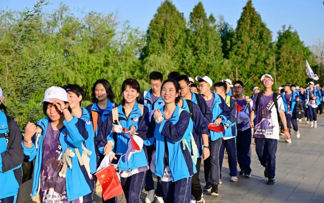 云南长水实验中学学校环境|住宿环境|食堂环境