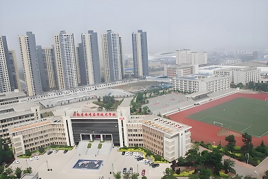 学校全景