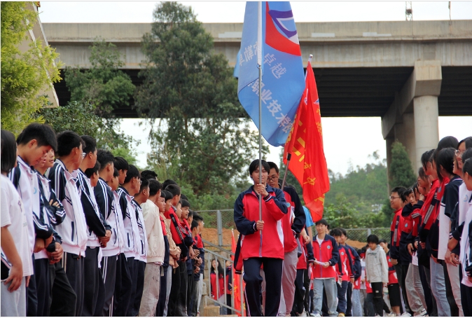 云南耀兴卓越综合高中在云南高中学校排名怎么样？