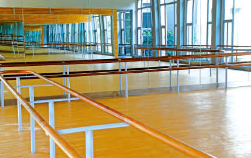 庆来学校食宿环境怎么样？