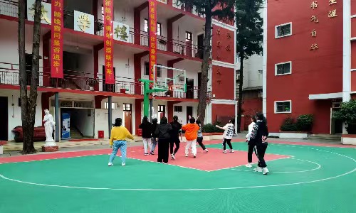 2024年昆明经专学校师资力量强不强？