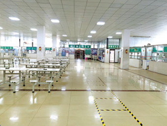 昆明市西山区滇鹏高级中学照片