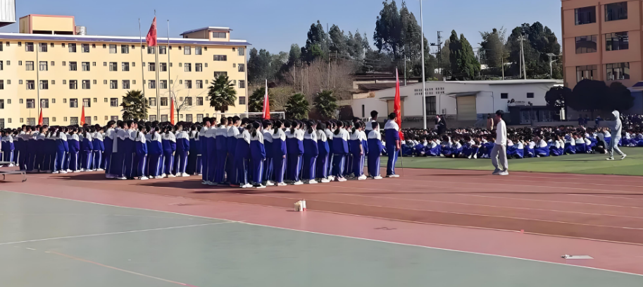 昆明市海亦丰高级中学在云南高中学校的排名高不高？