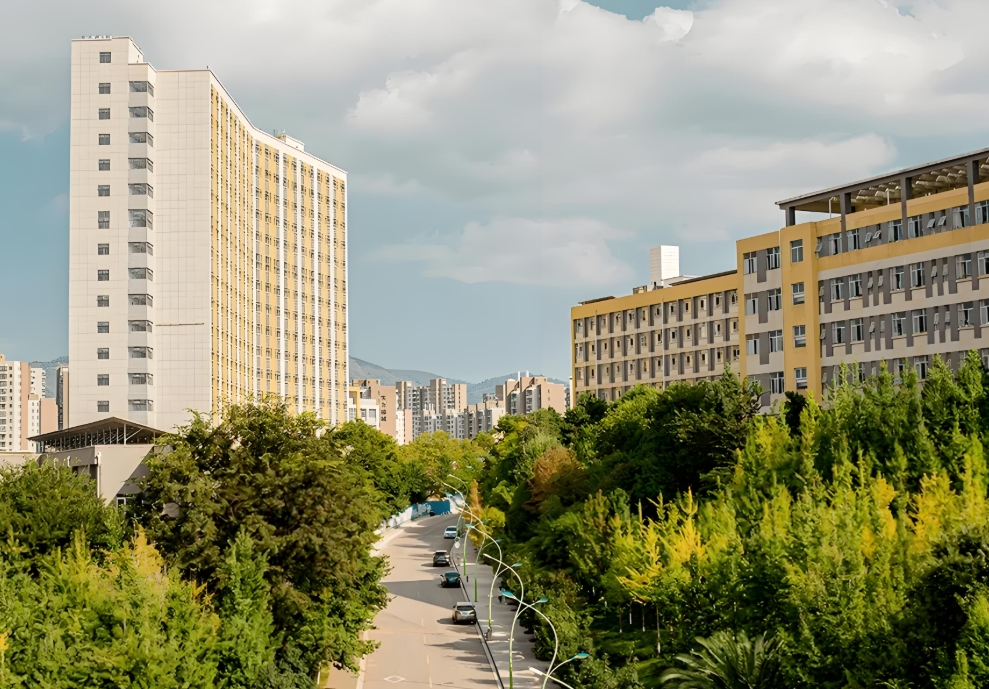 2025年云南省昆明市高考，建议复读吗？