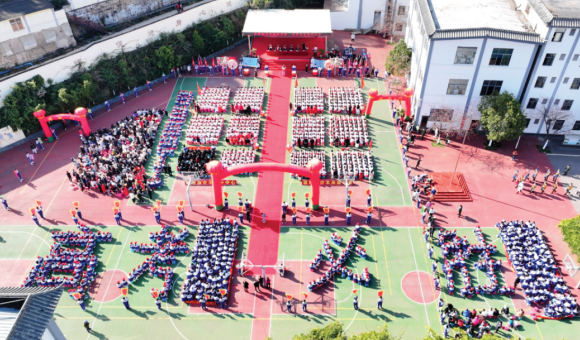 2026年昆明佑亦丰学校新高一录取分数线及报考指南