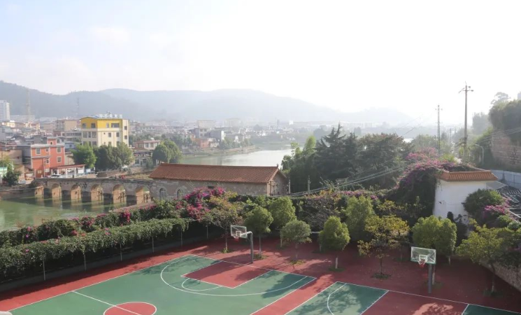 西山区佑亦丰中学新高一教学质量：名师领航，笃学赋能，筑梦高考