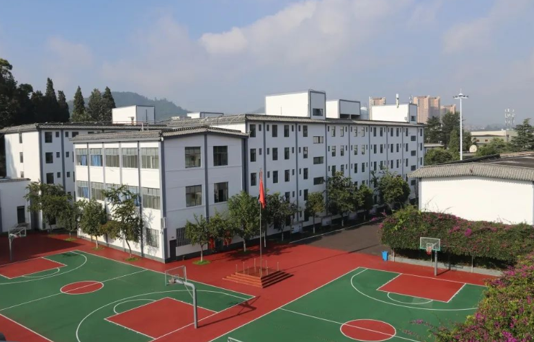 2026 年昆明佑亦丰高级中学新高一学费及收费政策全解析