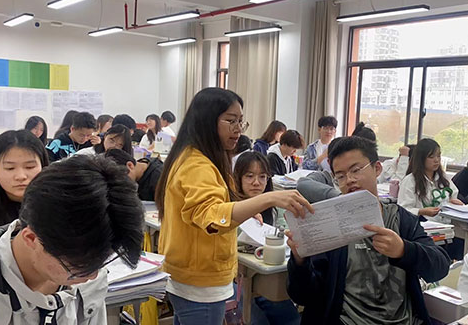 2026年昆明步学高考全日制学校高考复读报名须知