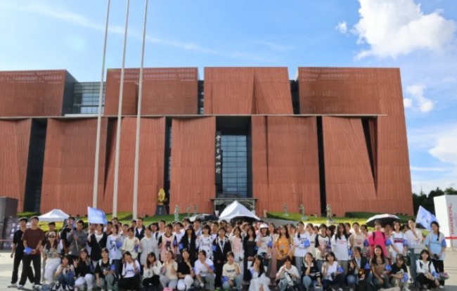 昭通市2026年高考成绩不好能复读吗，有用吗？