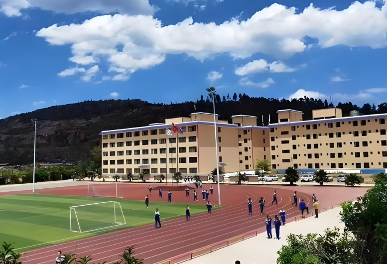 2026年昆明市佑亦丰高级中学中考复读升学率|过关率|本科上线率