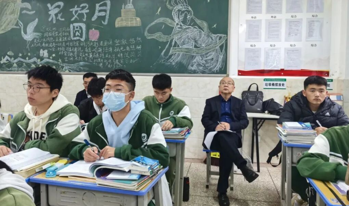 择校优选，福利护航！安宁市崇明高级中学2026级新生报考专属优惠政策